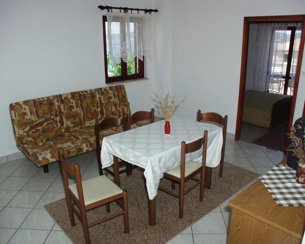 Apartments By The Sea Pisak, Omis - 658 Mimice Kamer foto